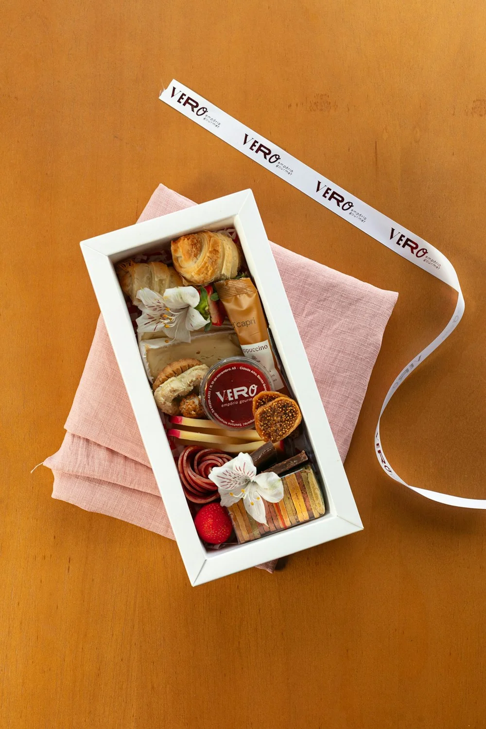 Catalogue hero gift photograph